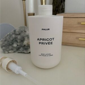 Phlur Apricot Privee Body Lotion